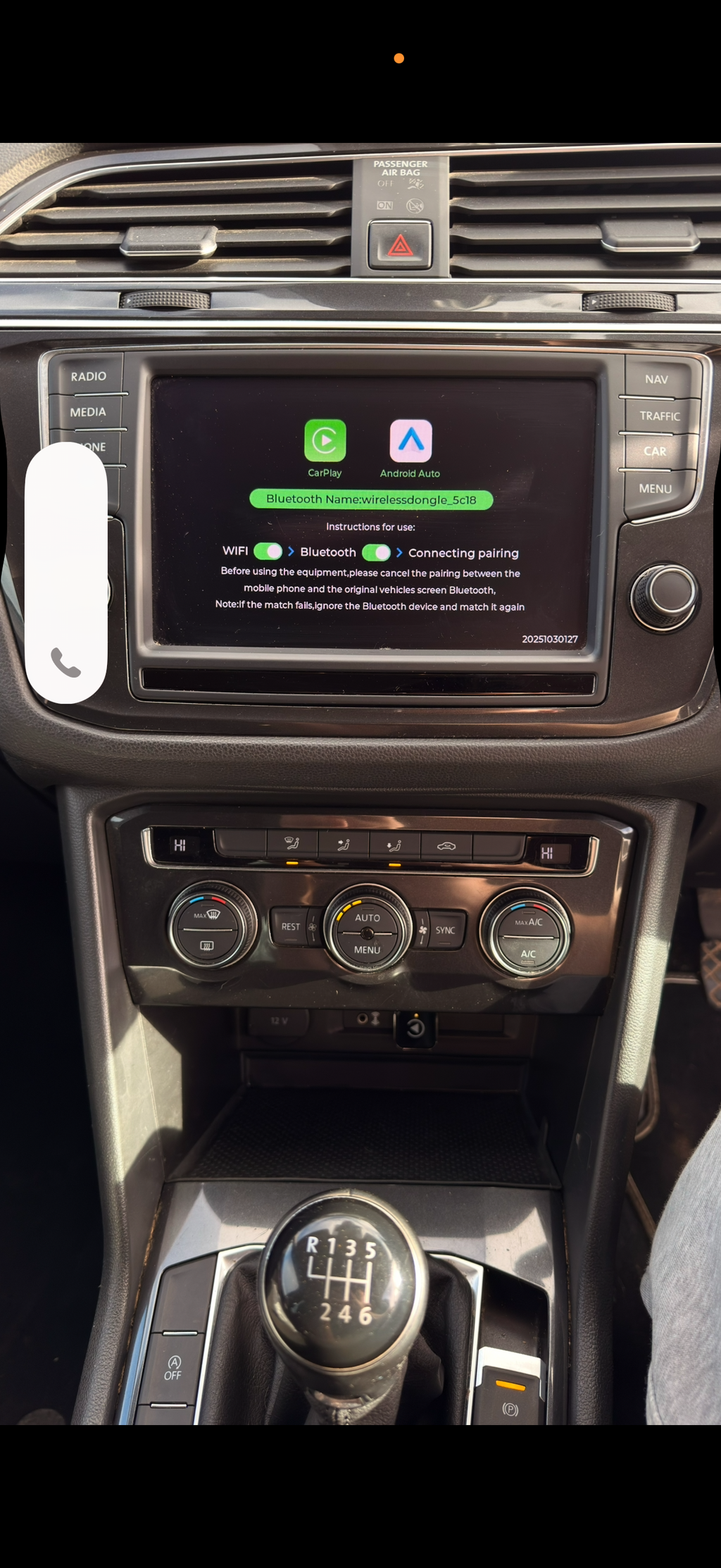 Wireless adapter for AppleCarPlay + AndroidAuto